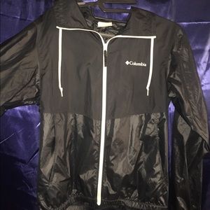 Black Columbia windbreaker